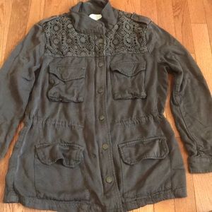 Green Soft Cargo Jacket w Crochet Lace Shoulders